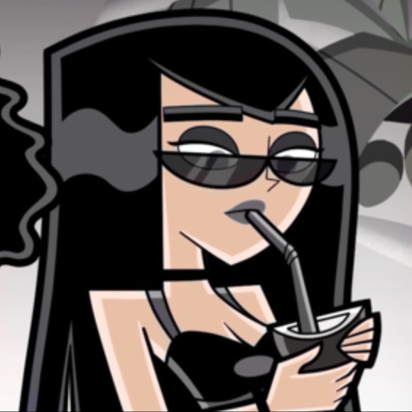 Meet your Posher, Esmeralda - Picture 1 of 1